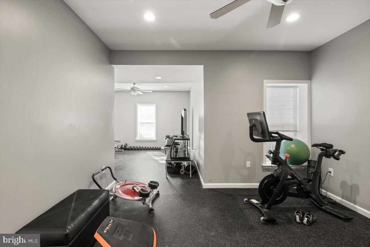 921 KENNEDY DR, WINCHESTER, Virginia 22601, 5 Bedrooms Bedrooms, ,4 BathroomsBathrooms,Residential,For sale,921 KENNEDY DR,VAWI2008744 MLS # VAWI2008744