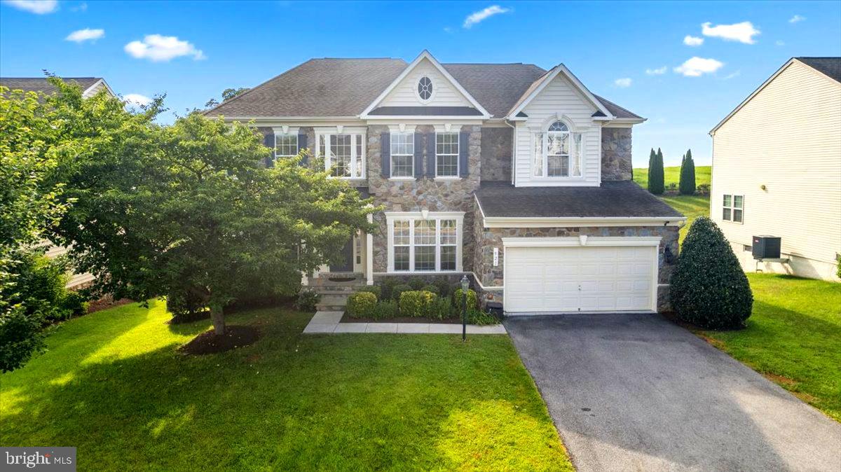 921 KENNEDY DR, WINCHESTER, Virginia 22601, 5 Bedrooms Bedrooms, ,4 BathroomsBathrooms,Residential,For sale,921 KENNEDY DR,VAWI2008744 MLS # VAWI2008744