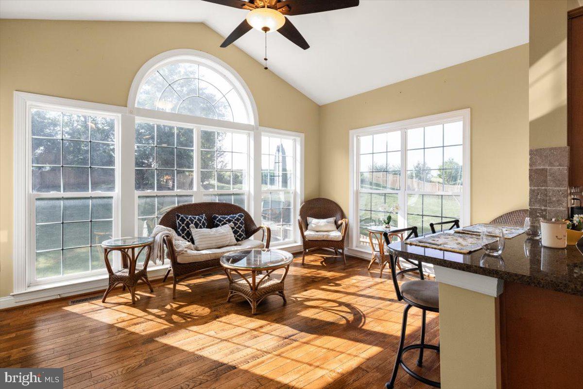 921 KENNEDY DR, WINCHESTER, Virginia 22601, 5 Bedrooms Bedrooms, ,4 BathroomsBathrooms,Residential,For sale,921 KENNEDY DR,VAWI2008744 MLS # VAWI2008744