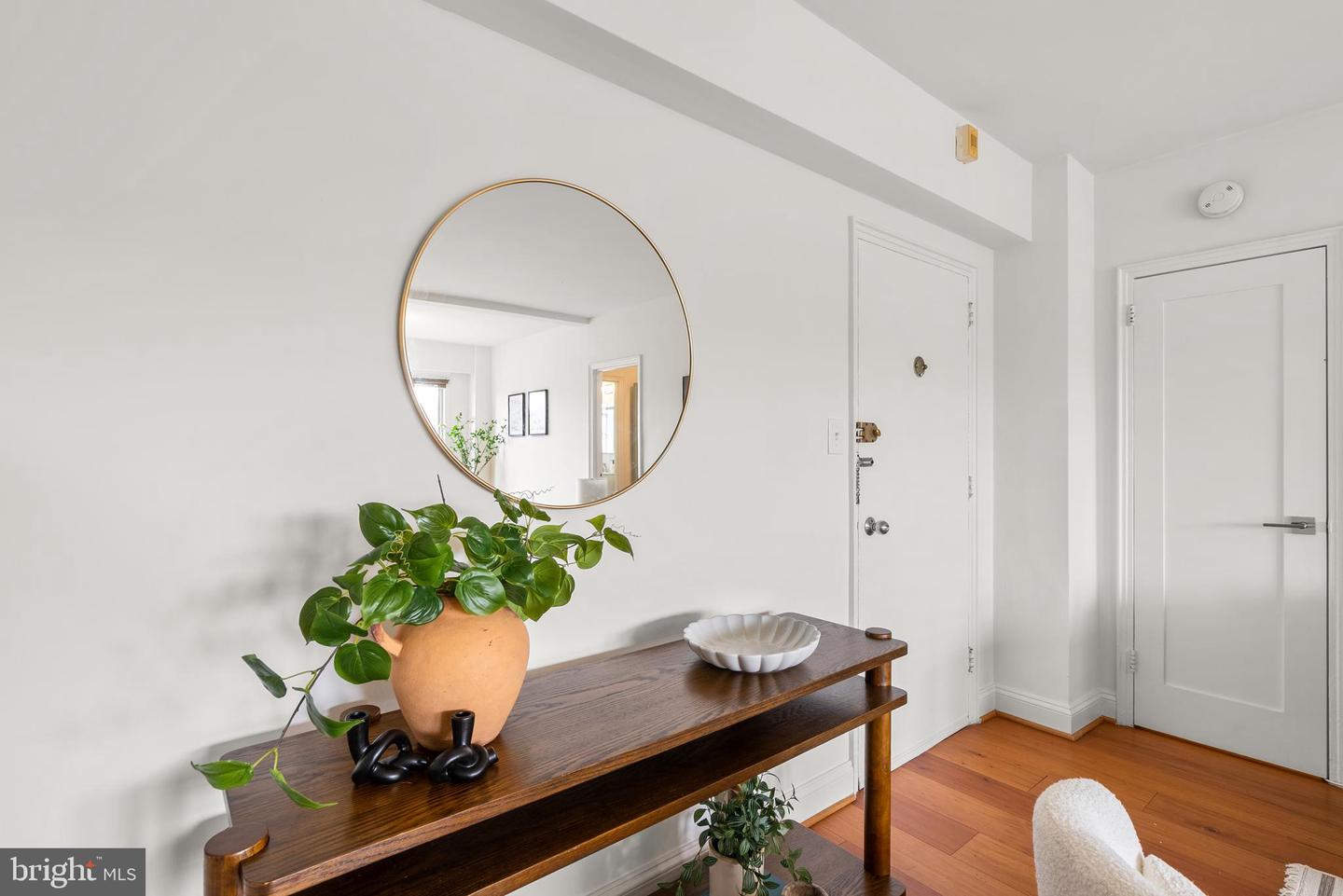 2500 Q ST NW #524, WASHINGTON, District Of Columbia 20007, 1 Bedroom Bedrooms, ,1 BathroomBathrooms,Residential,For sale,2500 Q ST NW #524,DCDC2211586 MLS # DCDC2211586