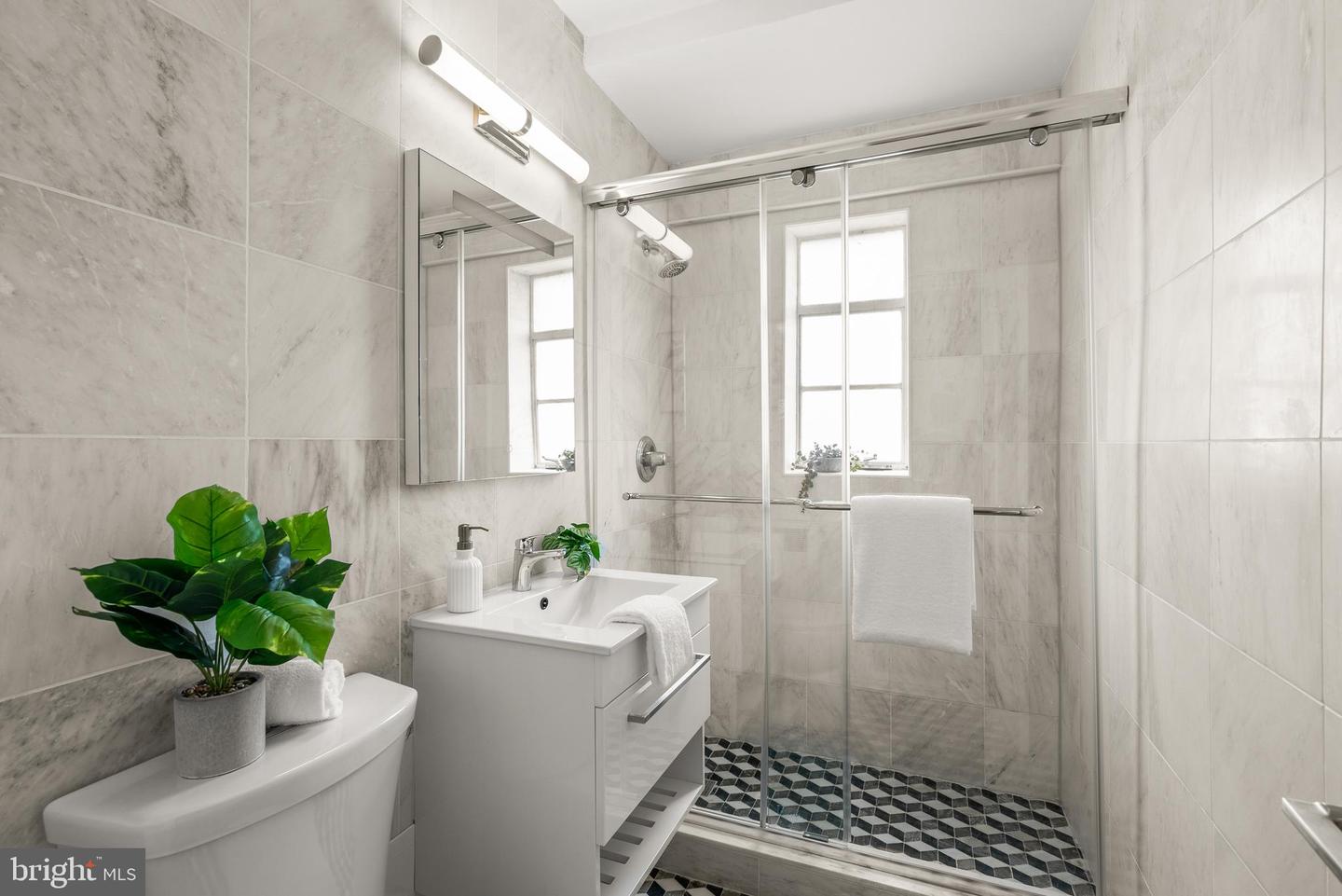 2500 Q ST NW #524, WASHINGTON, District Of Columbia 20007, 1 Bedroom Bedrooms, ,1 BathroomBathrooms,Residential,For sale,2500 Q ST NW #524,DCDC2211586 MLS # DCDC2211586