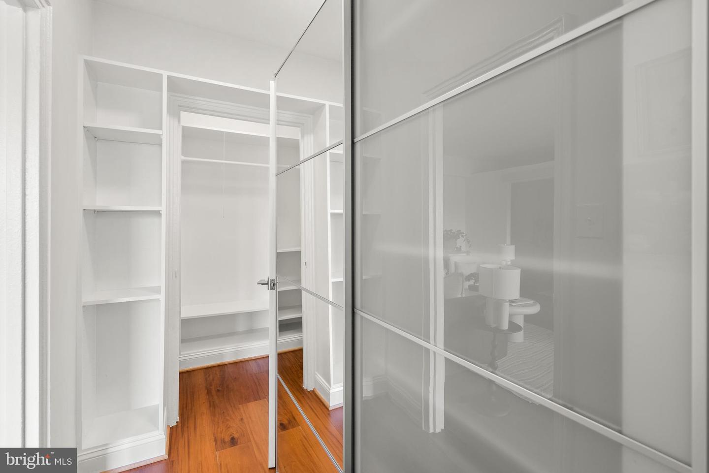 2500 Q ST NW #524, WASHINGTON, District Of Columbia 20007, 1 Bedroom Bedrooms, ,1 BathroomBathrooms,Residential,For sale,2500 Q ST NW #524,DCDC2211586 MLS # DCDC2211586