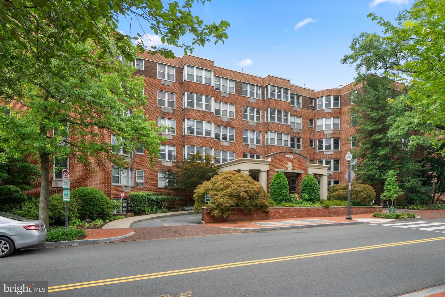 2500 Q ST NW #524, WASHINGTON, District Of Columbia 20007, 1 Bedroom Bedrooms, ,1 BathroomBathrooms,Residential,For sale,2500 Q ST NW #524,DCDC2211586 MLS # DCDC2211586