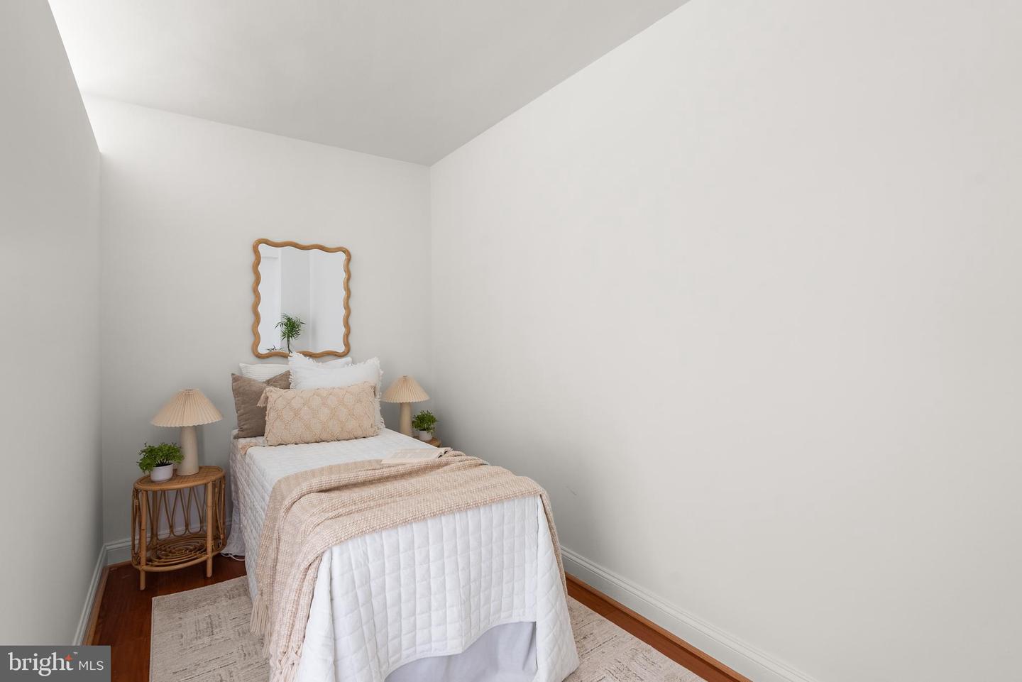 2500 Q ST NW #524, WASHINGTON, District Of Columbia 20007, 1 Bedroom Bedrooms, ,1 BathroomBathrooms,Residential,For sale,2500 Q ST NW #524,DCDC2211586 MLS # DCDC2211586