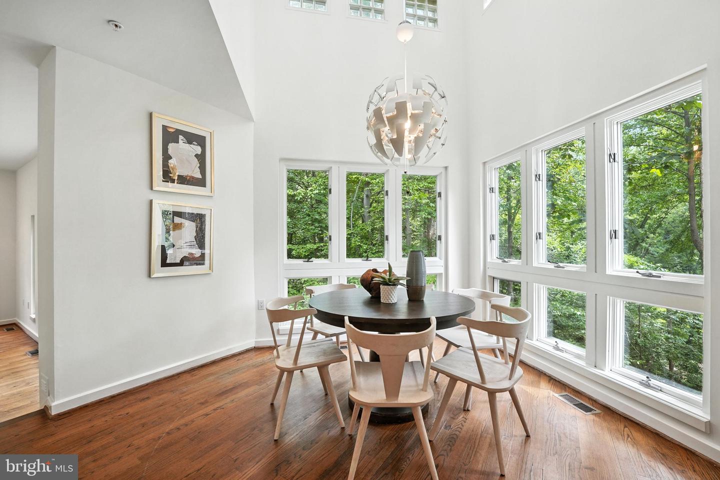6702 OREGON AVE NW, WASHINGTON, District Of Columbia 20015, 5 Bedrooms Bedrooms, ,4 BathroomsBathrooms,Residential,For sale,6702 OREGON AVE NW,DCDC2211592 MLS # DCDC2211592