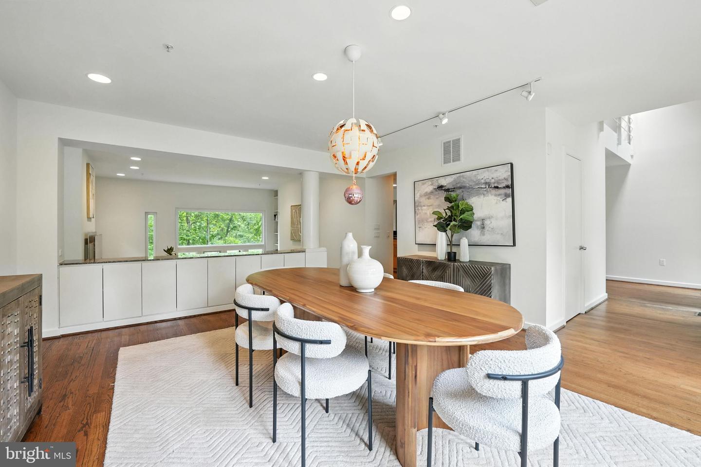 6702 OREGON AVE NW, WASHINGTON, District Of Columbia 20015, 5 Bedrooms Bedrooms, ,4 BathroomsBathrooms,Residential,For sale,6702 OREGON AVE NW,DCDC2211592 MLS # DCDC2211592