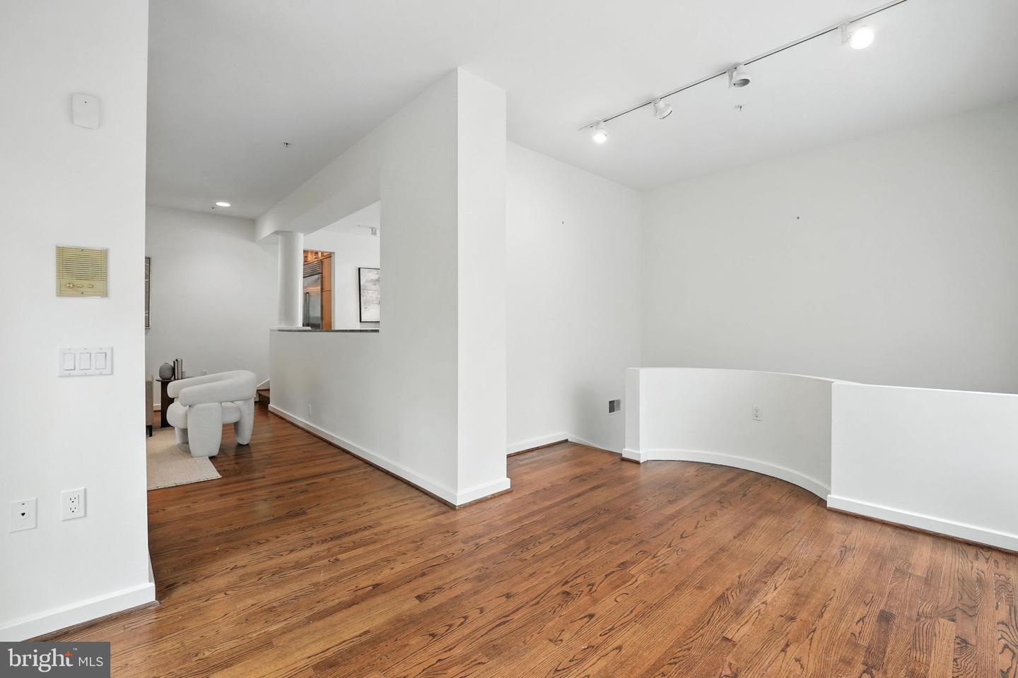 6702 OREGON AVE NW, WASHINGTON, District Of Columbia 20015, 5 Bedrooms Bedrooms, ,4 BathroomsBathrooms,Residential,For sale,6702 OREGON AVE NW,DCDC2211592 MLS # DCDC2211592