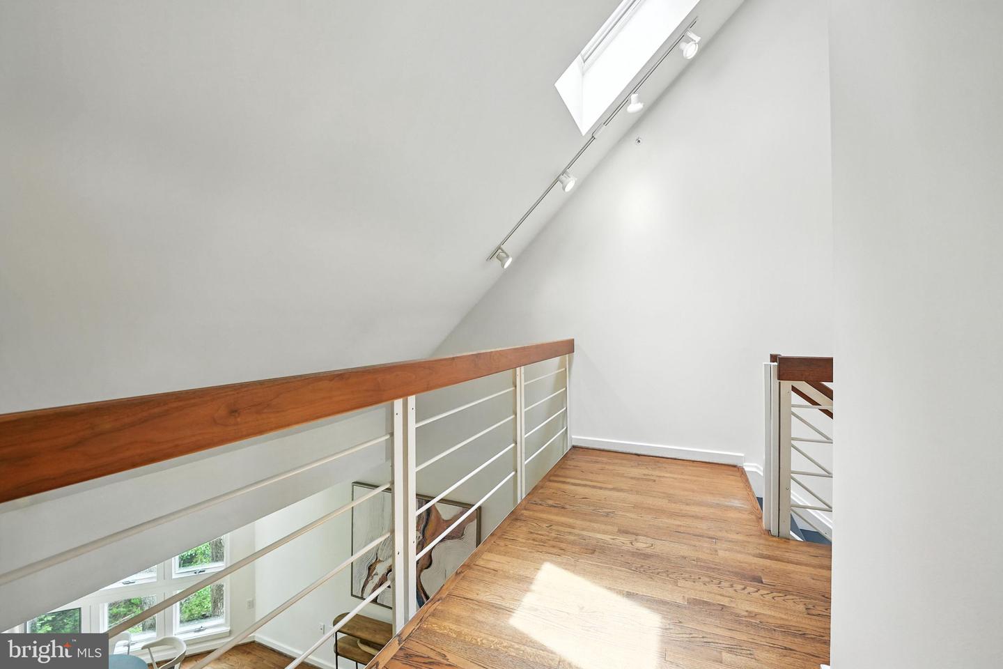 6702 OREGON AVE NW, WASHINGTON, District Of Columbia 20015, 5 Bedrooms Bedrooms, ,4 BathroomsBathrooms,Residential,For sale,6702 OREGON AVE NW,DCDC2211592 MLS # DCDC2211592