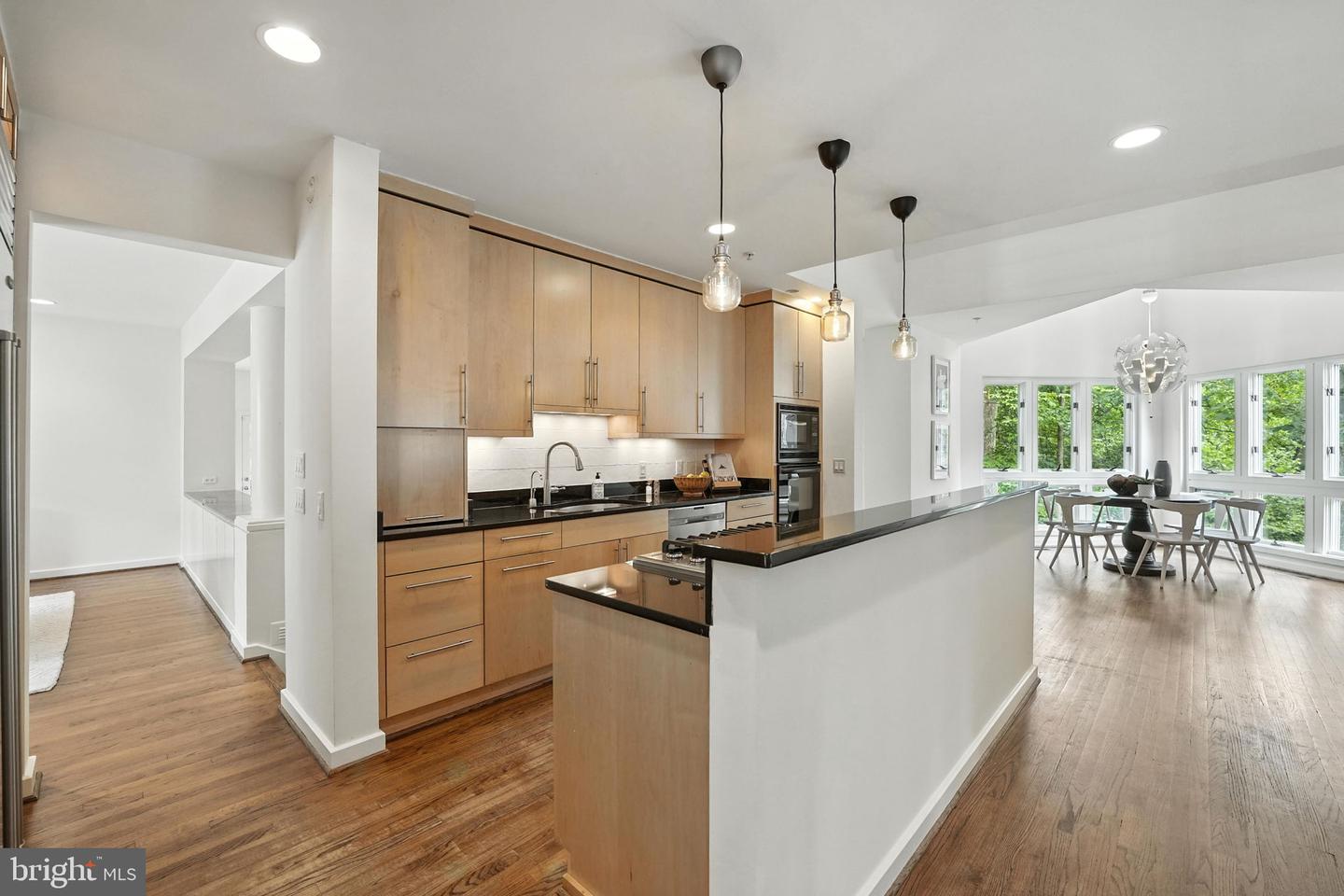 6702 OREGON AVE NW, WASHINGTON, District Of Columbia 20015, 5 Bedrooms Bedrooms, ,4 BathroomsBathrooms,Residential,For sale,6702 OREGON AVE NW,DCDC2211592 MLS # DCDC2211592