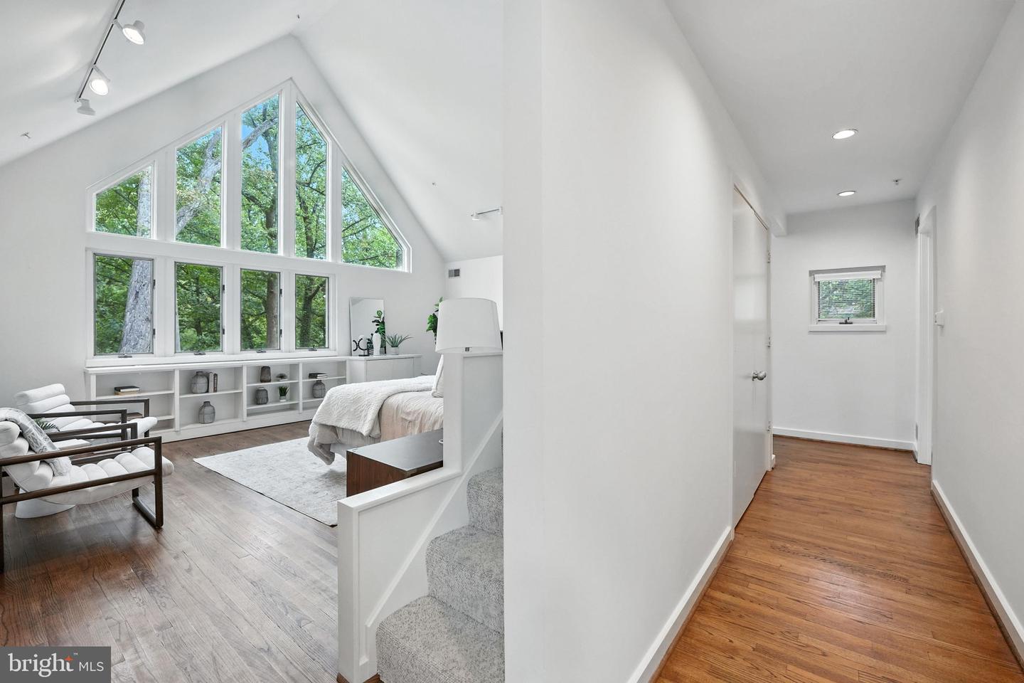6702 OREGON AVE NW, WASHINGTON, District Of Columbia 20015, 5 Bedrooms Bedrooms, ,4 BathroomsBathrooms,Residential,For sale,6702 OREGON AVE NW,DCDC2211592 MLS # DCDC2211592