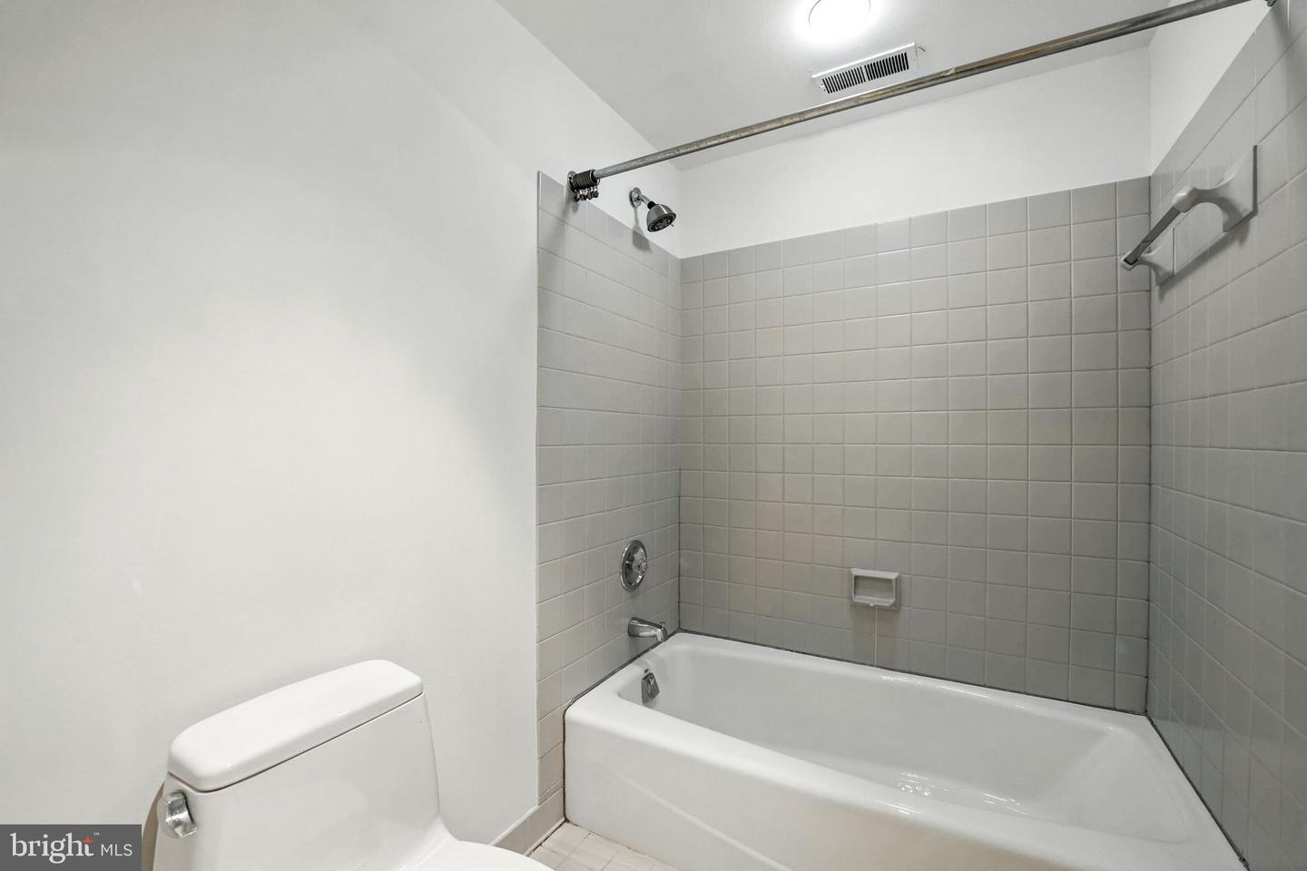 6702 OREGON AVE NW, WASHINGTON, District Of Columbia 20015, 5 Bedrooms Bedrooms, ,4 BathroomsBathrooms,Residential,For sale,6702 OREGON AVE NW,DCDC2211592 MLS # DCDC2211592