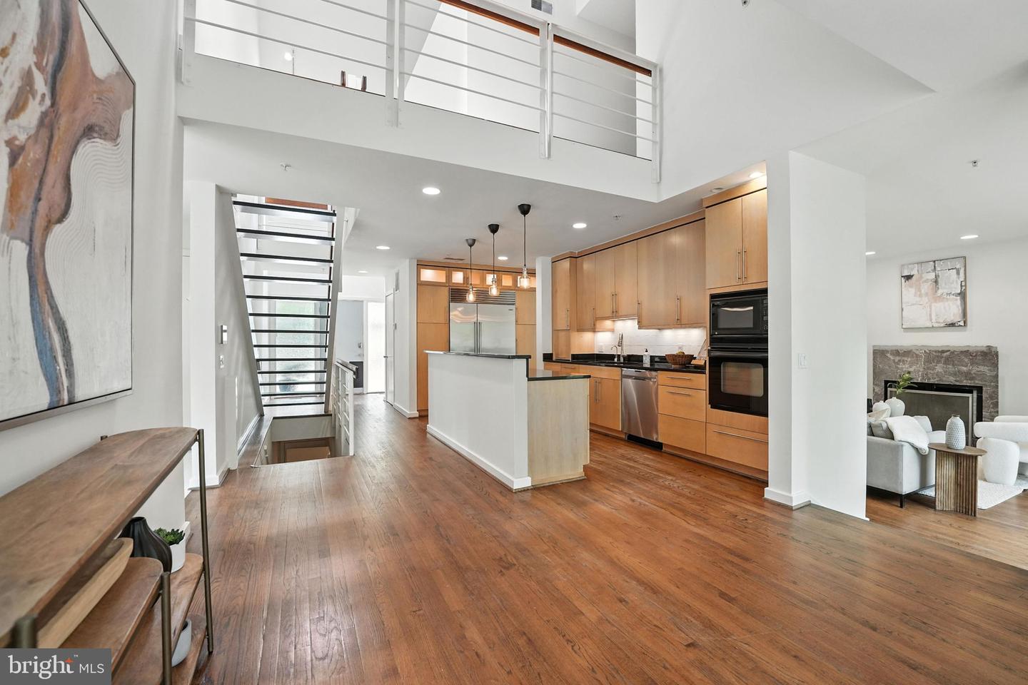6702 OREGON AVE NW, WASHINGTON, District Of Columbia 20015, 5 Bedrooms Bedrooms, ,4 BathroomsBathrooms,Residential,For sale,6702 OREGON AVE NW,DCDC2211592 MLS # DCDC2211592