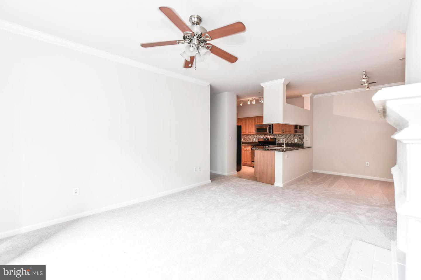 12953 CENTRE PARK CIR #222, HERNDON, Virginia 20171, 2 Bedrooms Bedrooms, ,1 BathroomBathrooms,Residential,For sale,12953 CENTRE PARK CIR #222,VAFX2256418 MLS # VAFX2256418
