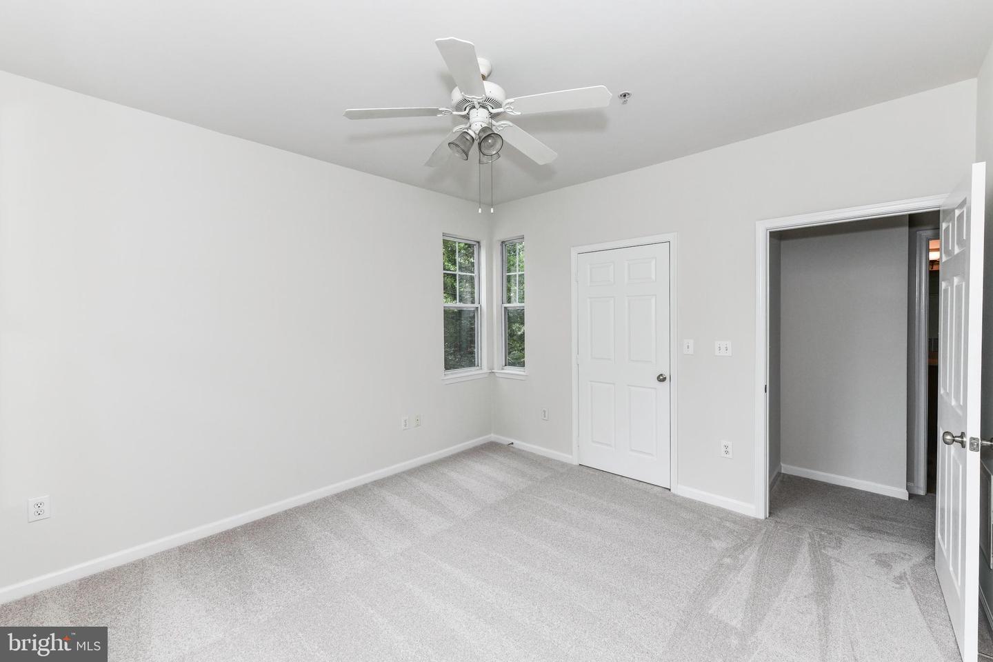 12953 CENTRE PARK CIR #222, HERNDON, Virginia 20171, 2 Bedrooms Bedrooms, ,1 BathroomBathrooms,Residential,For sale,12953 CENTRE PARK CIR #222,VAFX2256418 MLS # VAFX2256418