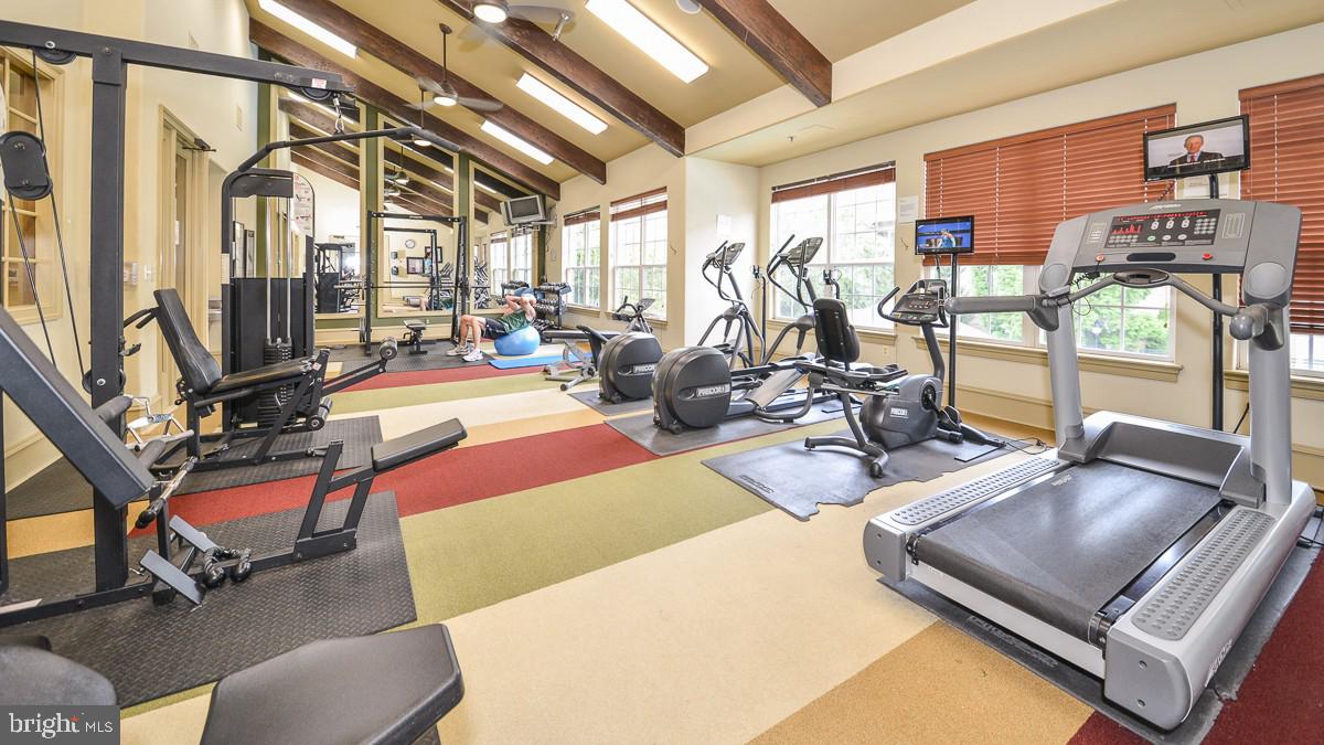 12953 CENTRE PARK CIR #222, HERNDON, Virginia 20171, 2 Bedrooms Bedrooms, ,1 BathroomBathrooms,Residential,For sale,12953 CENTRE PARK CIR #222,VAFX2256418 MLS # VAFX2256418