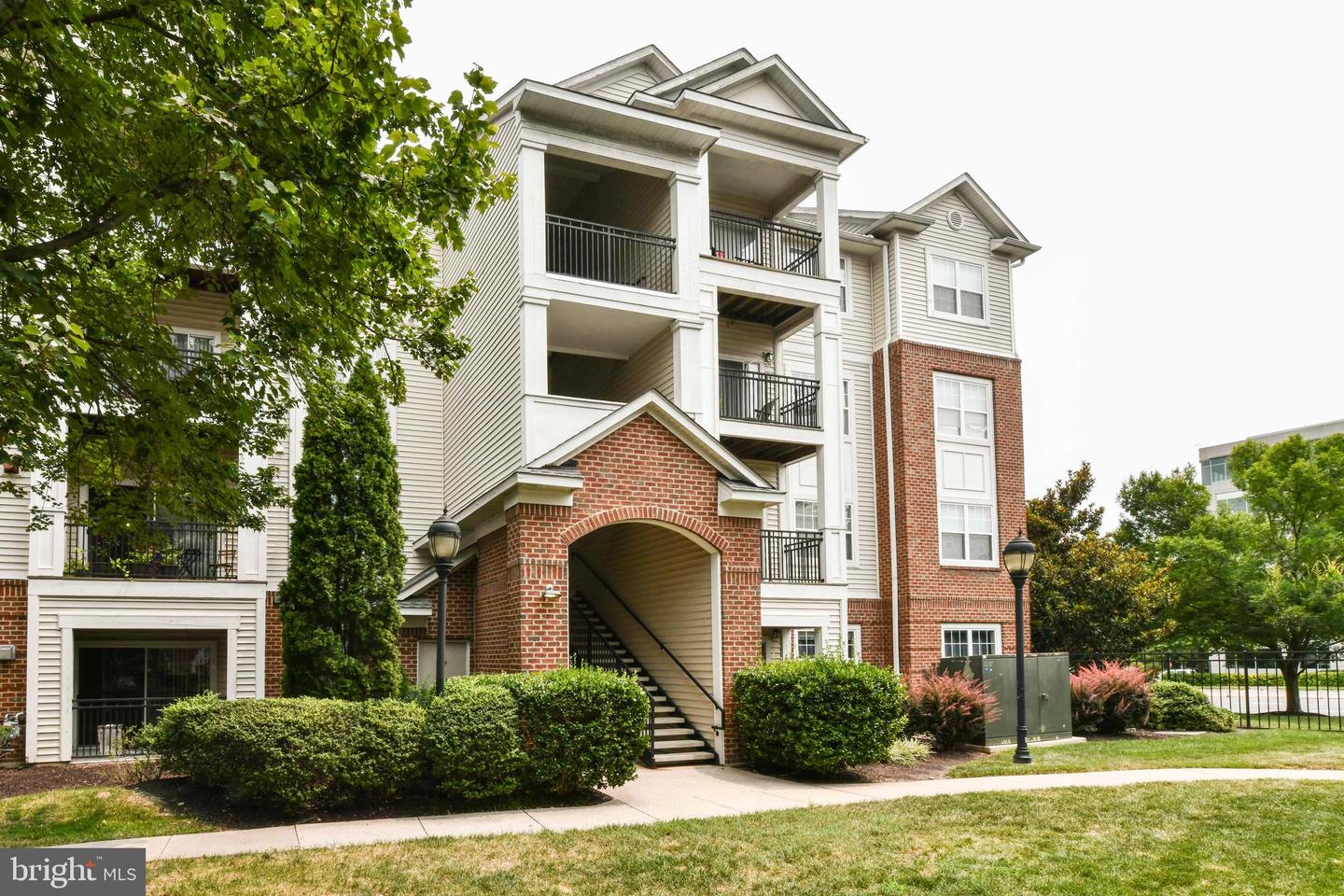 12953 CENTRE PARK CIR #222, HERNDON, Virginia 20171, 2 Bedrooms Bedrooms, ,1 BathroomBathrooms,Residential,For sale,12953 CENTRE PARK CIR #222,VAFX2256418 MLS # VAFX2256418