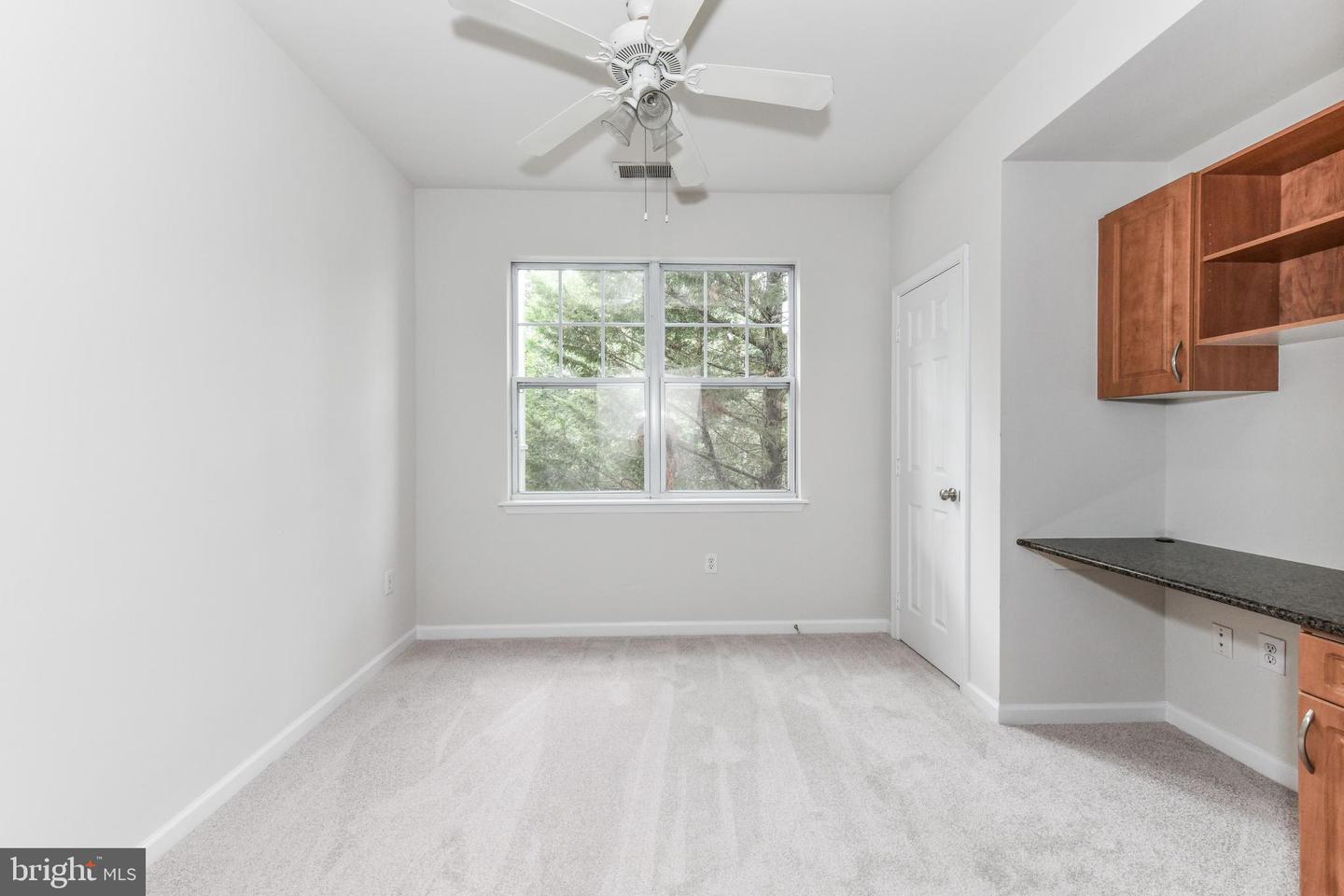 12953 CENTRE PARK CIR #222, HERNDON, Virginia 20171, 2 Bedrooms Bedrooms, ,1 BathroomBathrooms,Residential,For sale,12953 CENTRE PARK CIR #222,VAFX2256418 MLS # VAFX2256418