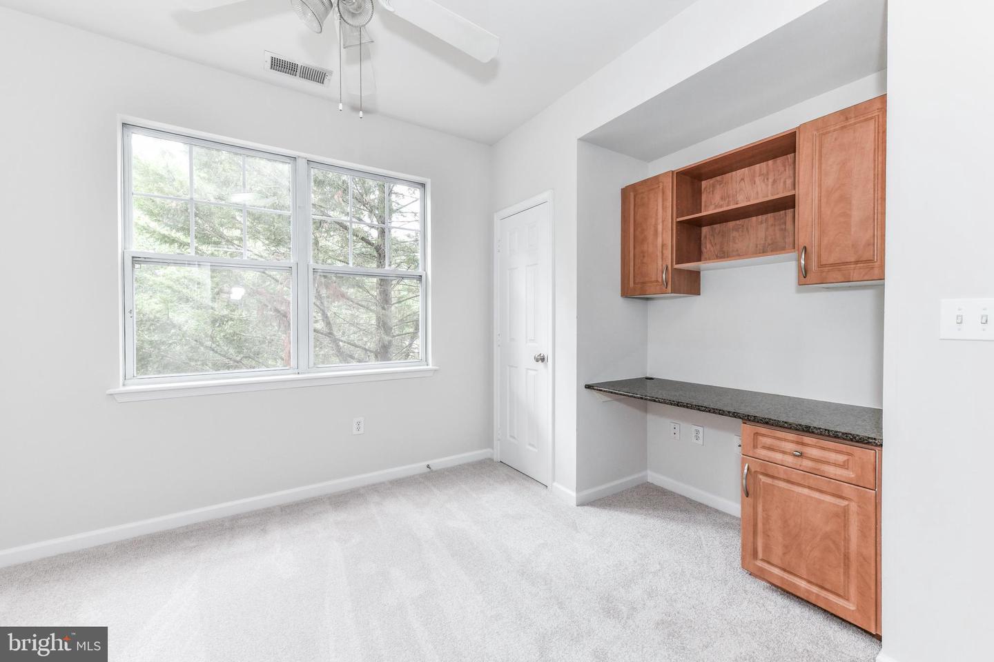 12953 CENTRE PARK CIR #222, HERNDON, Virginia 20171, 2 Bedrooms Bedrooms, ,1 BathroomBathrooms,Residential,For sale,12953 CENTRE PARK CIR #222,VAFX2256418 MLS # VAFX2256418