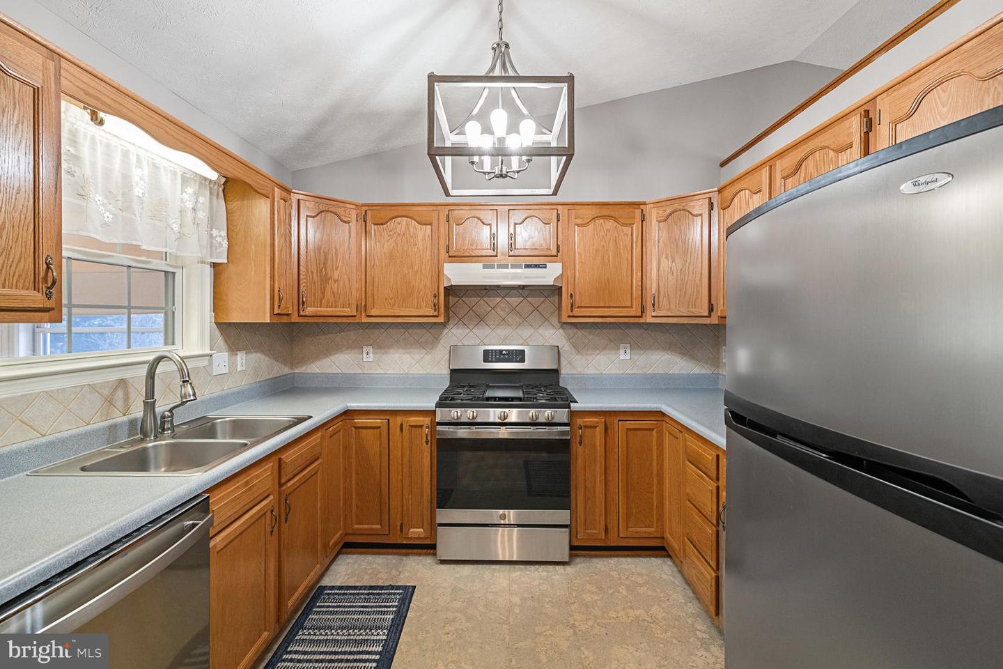 62 DORAL DR, MAURERTOWN, Virginia 22644, 3 Bedrooms Bedrooms, ,2 BathroomsBathrooms,Residential,For sale,62 DORAL DR,VASH2012038 MLS # VASH2012038