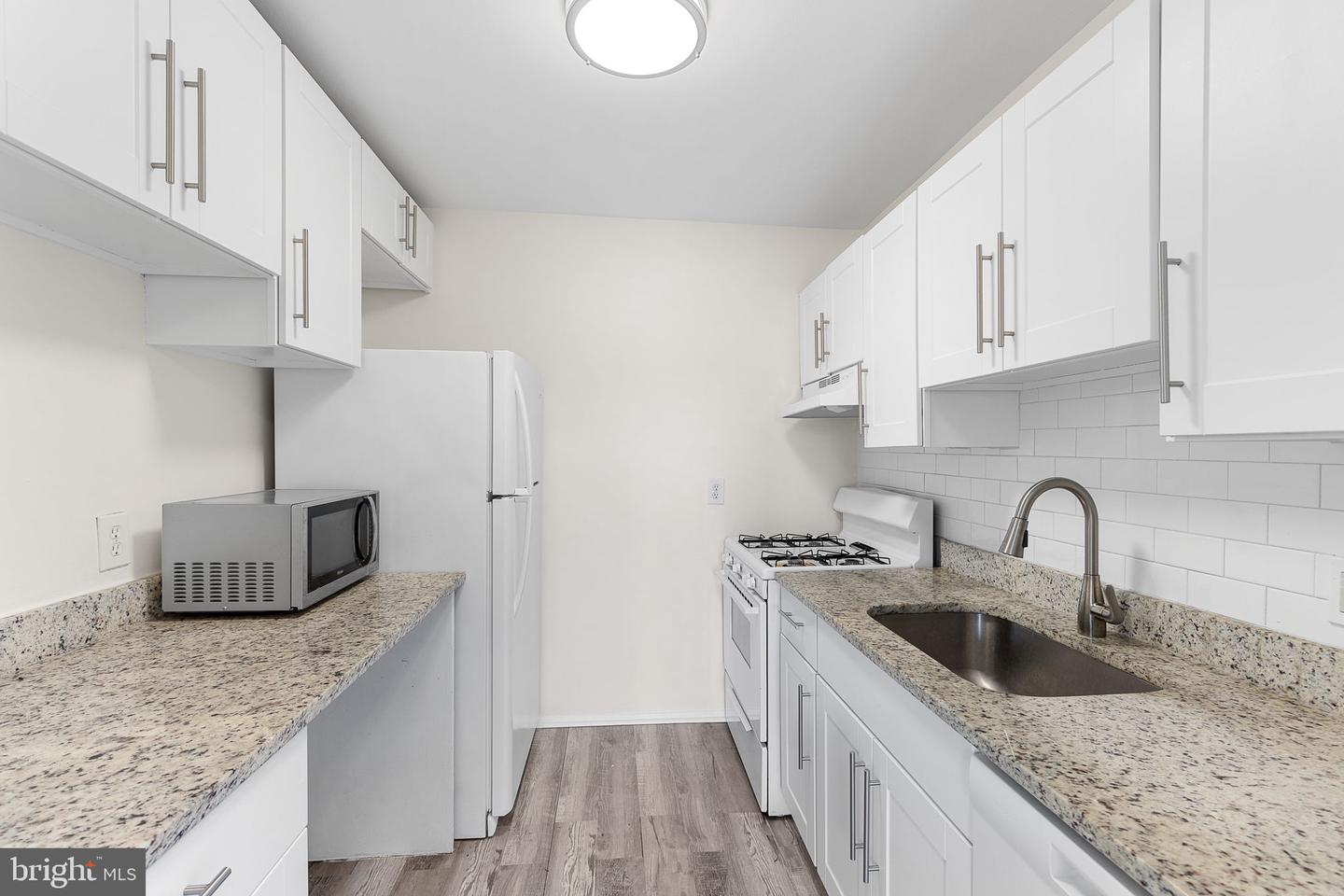 8001 CHANUTE PL #15, FALLS CHURCH, Virginia 22042, 1 Bedroom Bedrooms, ,1 BathroomBathrooms,Residential,For sale,8001 CHANUTE PL #15,VAFX2256700 MLS # VAFX2256700