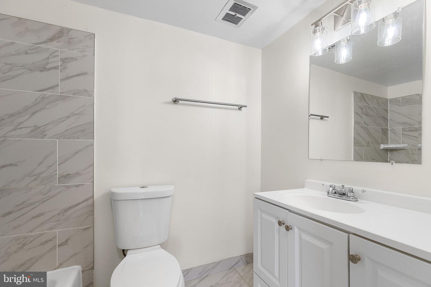 8001 CHANUTE PL #15, FALLS CHURCH, Virginia 22042, 1 Bedroom Bedrooms, ,1 BathroomBathrooms,Residential,For sale,8001 CHANUTE PL #15,VAFX2256700 MLS # VAFX2256700