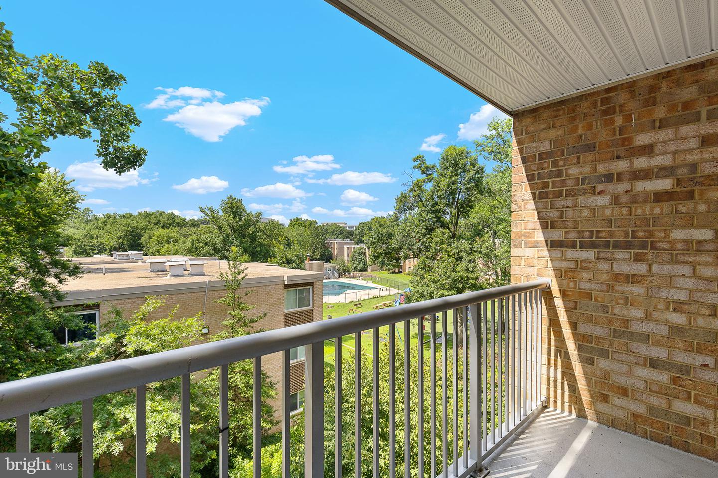 8001 CHANUTE PL #15, FALLS CHURCH, Virginia 22042, 1 Bedroom Bedrooms, ,1 BathroomBathrooms,Residential,For sale,8001 CHANUTE PL #15,VAFX2256700 MLS # VAFX2256700