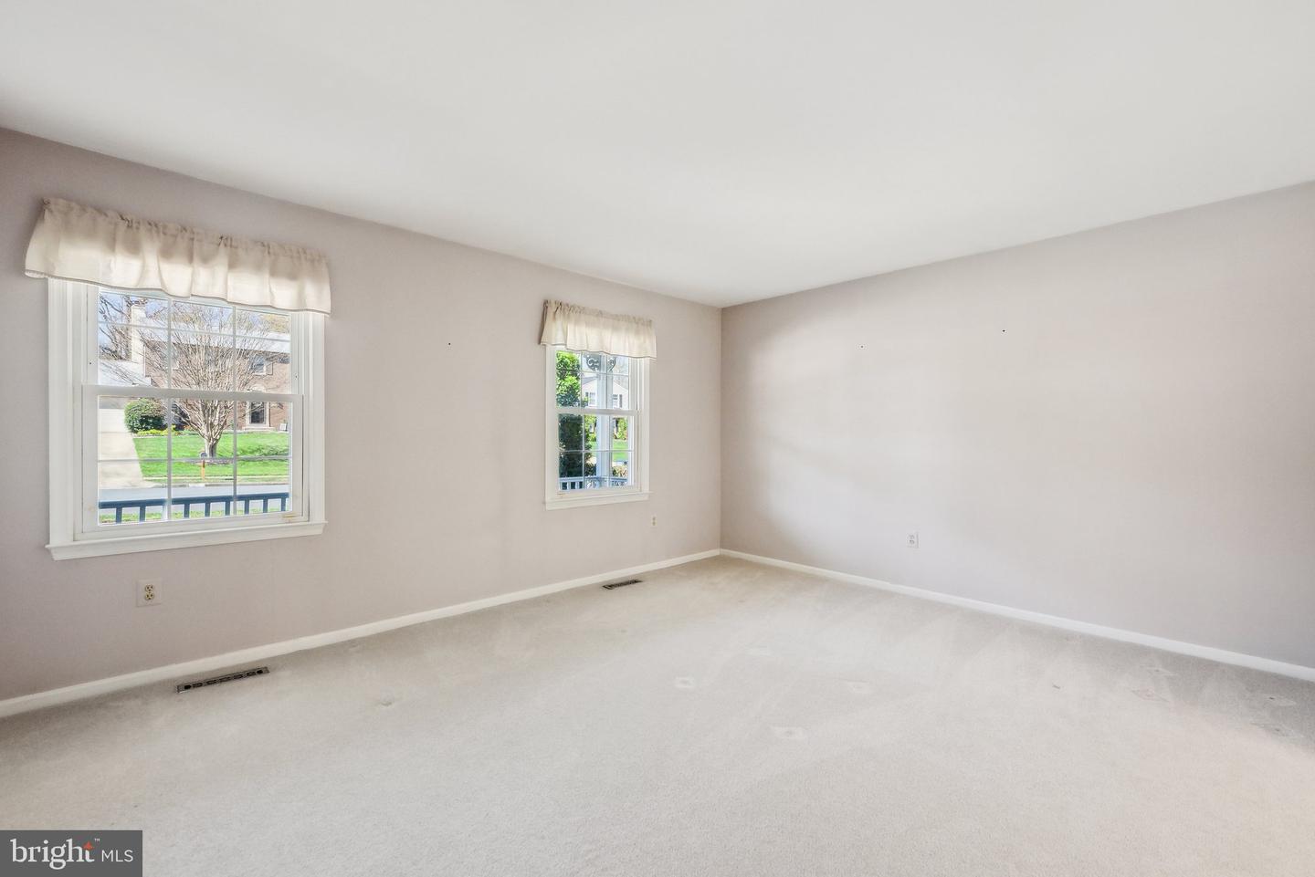 8312 TIMBER BROOK LN, SPRINGFIELD, Virginia 22153, 3 Bedrooms Bedrooms, ,2 BathroomsBathrooms,Residential,For sale,8312 TIMBER BROOK LN,VAFX2256792 MLS # VAFX2256792