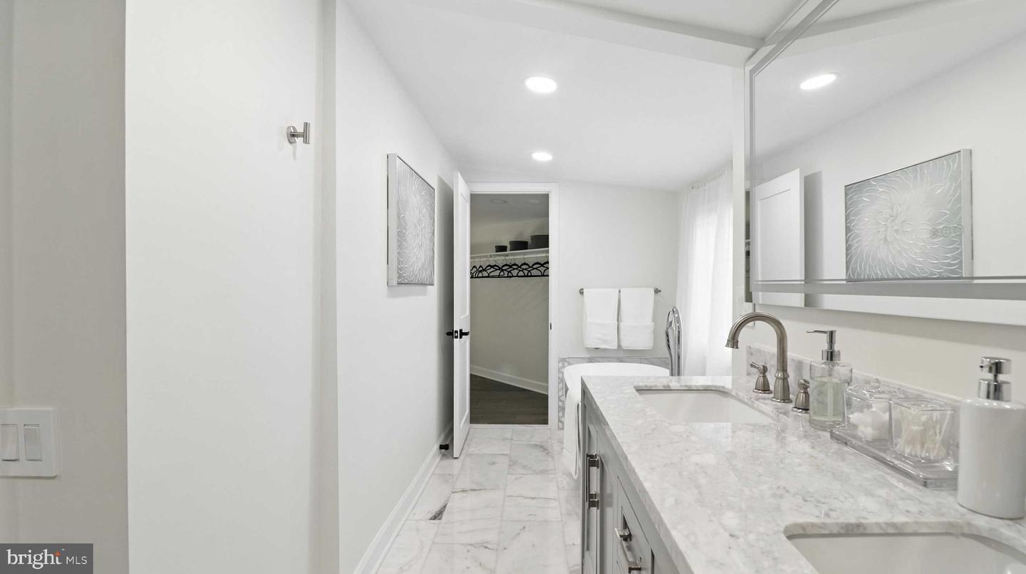 7746 16TH ST NW, WASHINGTON, District Of Columbia 20012, 7 Bedrooms Bedrooms, ,5 BathroomsBathrooms,Residential,For sale,7746 16TH ST NW,DCDC2211310 MLS # DCDC2211310