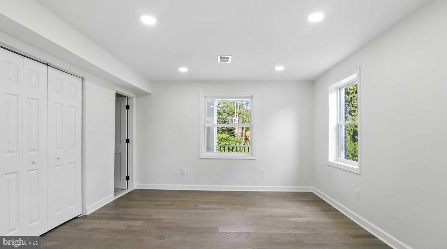 7746 16TH ST NW, WASHINGTON, District Of Columbia 20012, 7 Bedrooms Bedrooms, ,5 BathroomsBathrooms,Residential,For sale,7746 16TH ST NW,DCDC2211310 MLS # DCDC2211310