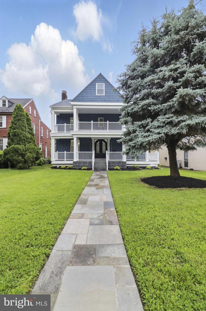 7746 16TH ST NW, WASHINGTON, District Of Columbia 20012, 7 Bedrooms Bedrooms, ,5 BathroomsBathrooms,Residential,For sale,7746 16TH ST NW,DCDC2211310 MLS # DCDC2211310