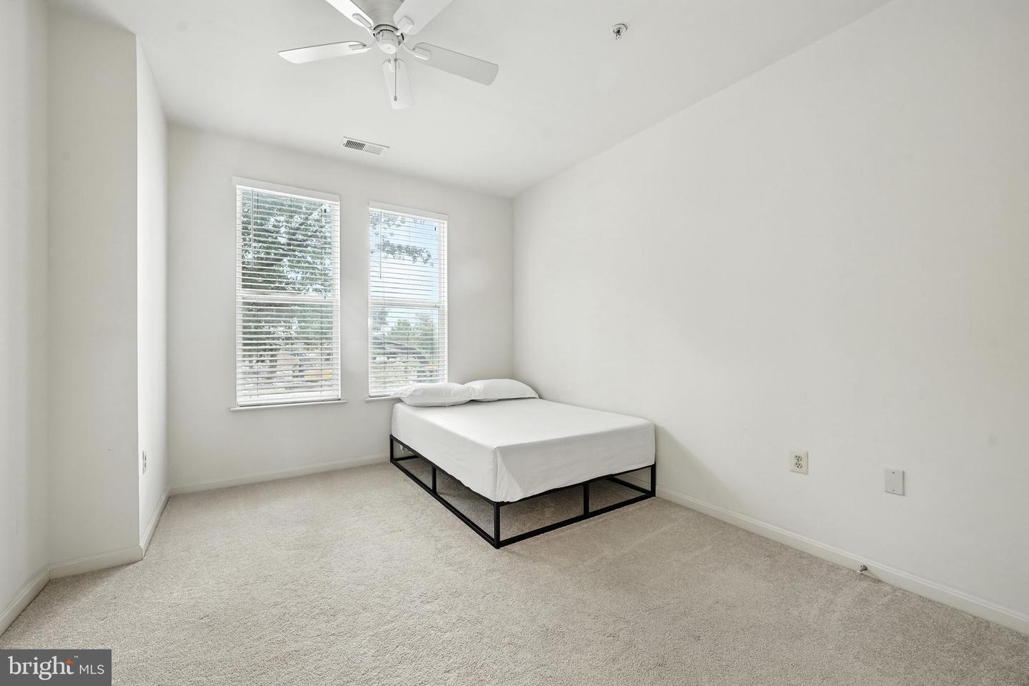 2665 PROSPERITY AVE #211, FAIRFAX, Virginia 22031, 2 Bedrooms Bedrooms, ,2 BathroomsBathrooms,Residential,For sale,2665 PROSPERITY AVE #211,VAFX2256896 MLS # VAFX2256896