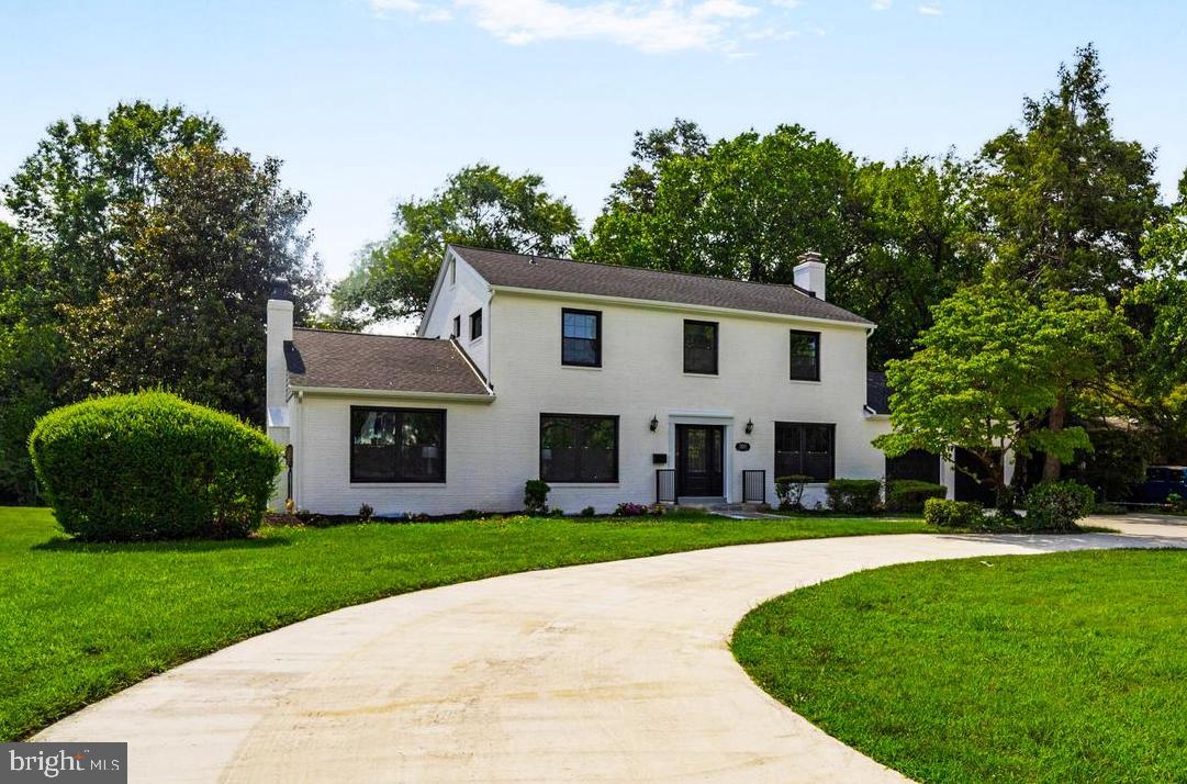 520 N QUAKER LN, ALEXANDRIA, Virginia 22304, 4 Bedrooms Bedrooms, ,2 BathroomsBathrooms,Residential,For sale,520 N QUAKER LN,VAAX2047730 MLS # VAAX2047730