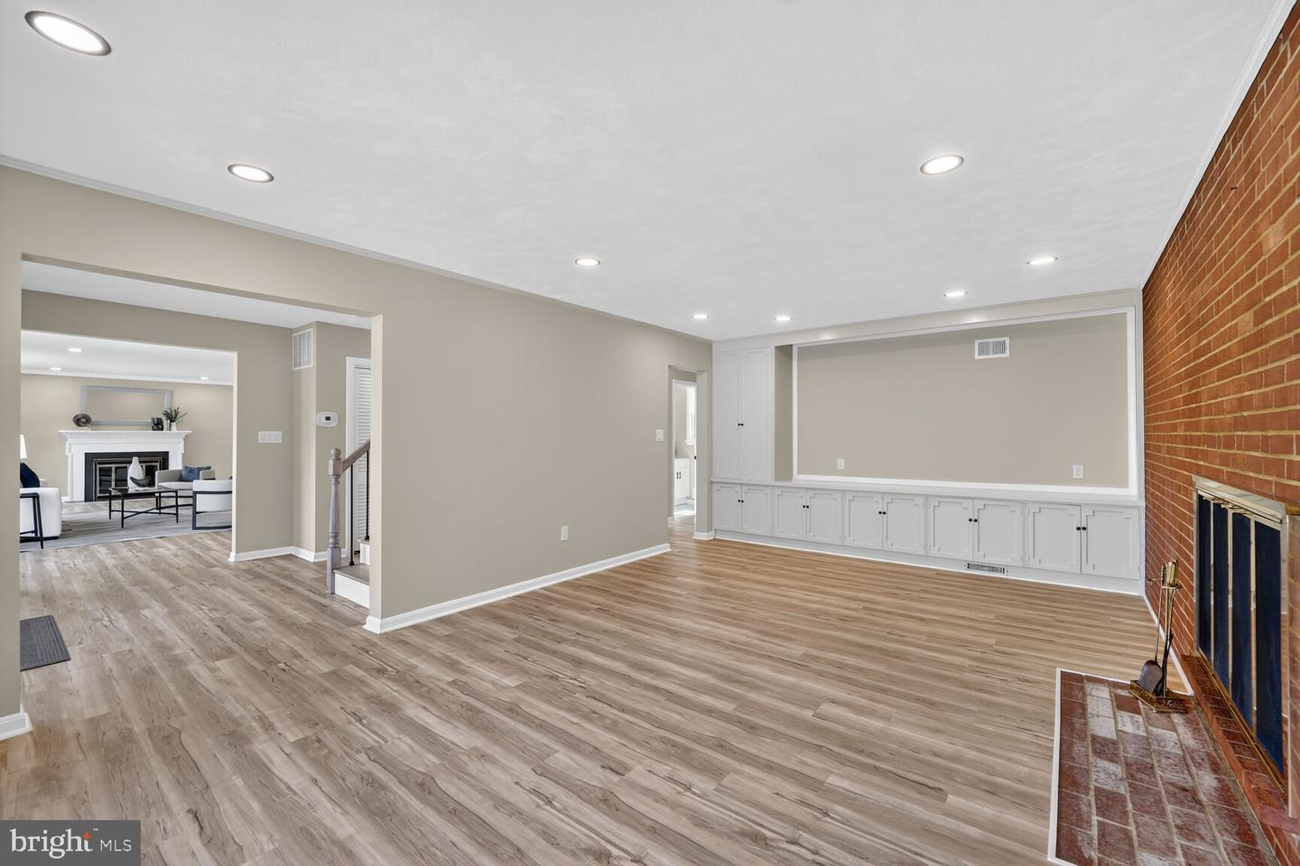 520 N QUAKER LN, ALEXANDRIA, Virginia 22304, 4 Bedrooms Bedrooms, ,2 BathroomsBathrooms,Residential,For sale,520 N QUAKER LN,VAAX2047730 MLS # VAAX2047730