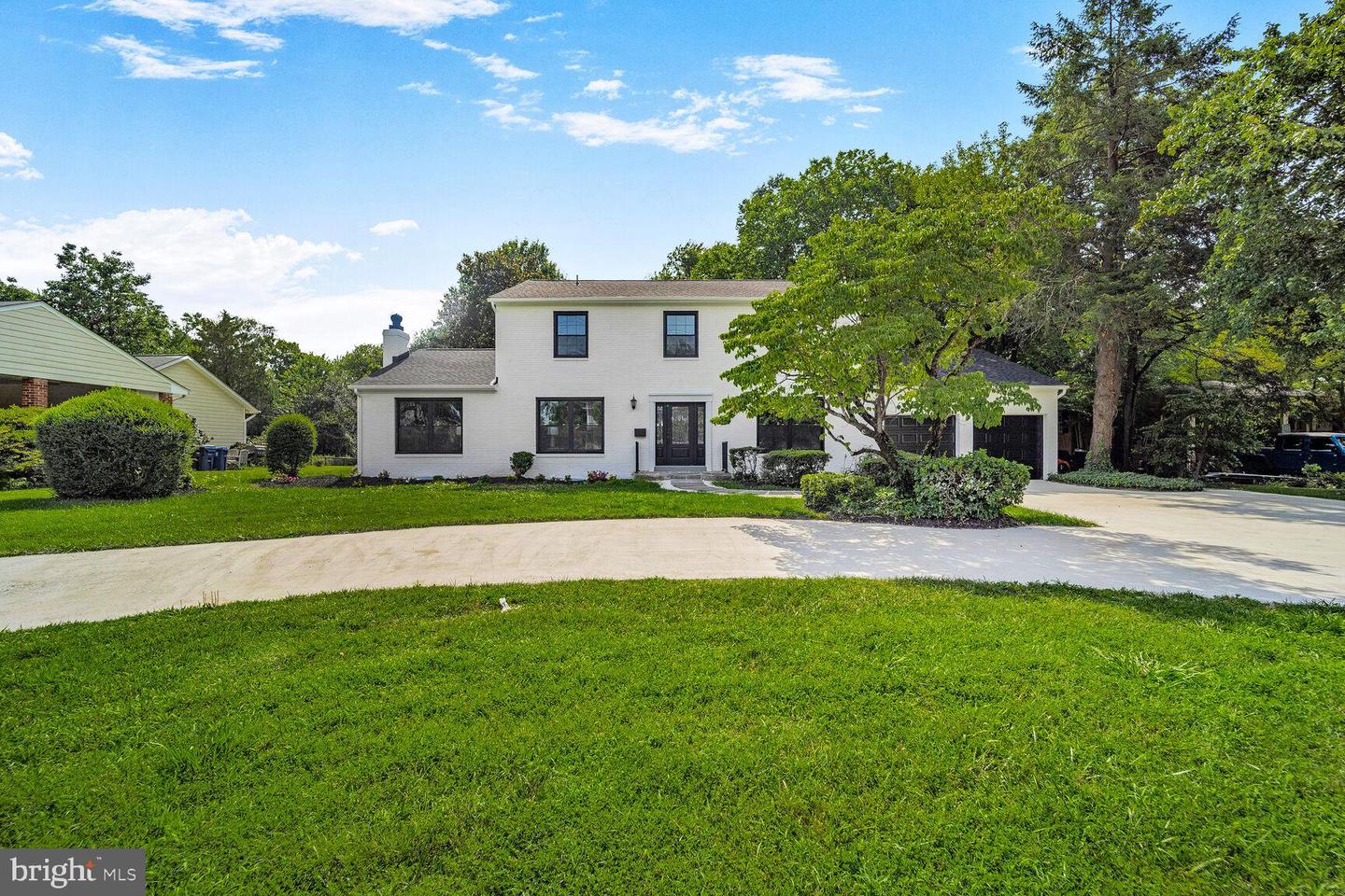 520 N QUAKER LN, ALEXANDRIA, Virginia 22304, 4 Bedrooms Bedrooms, ,2 BathroomsBathrooms,Residential,For sale,520 N QUAKER LN,VAAX2047730 MLS # VAAX2047730