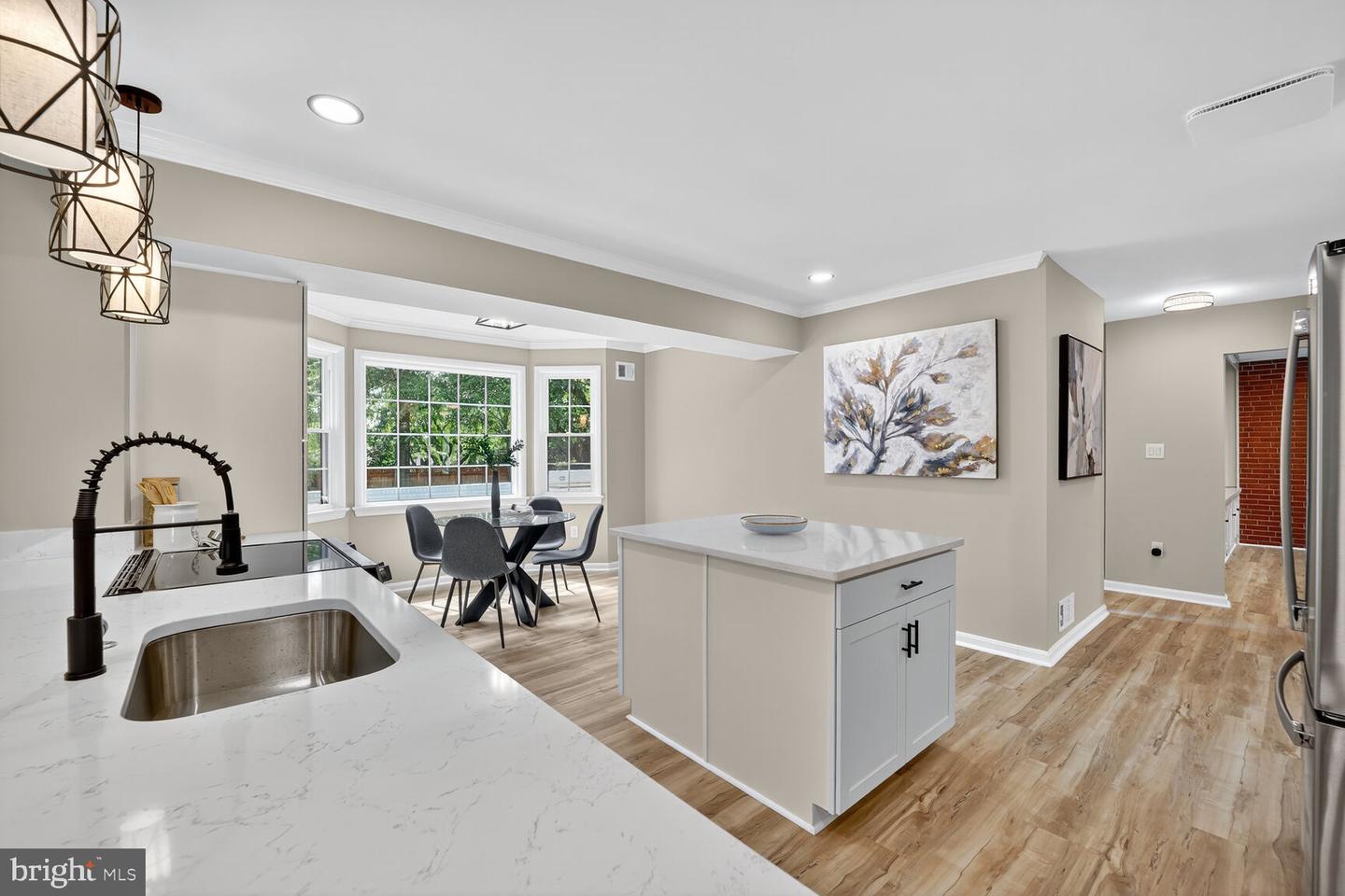 520 N QUAKER LN, ALEXANDRIA, Virginia 22304, 4 Bedrooms Bedrooms, ,2 BathroomsBathrooms,Residential,For sale,520 N QUAKER LN,VAAX2047730 MLS # VAAX2047730
