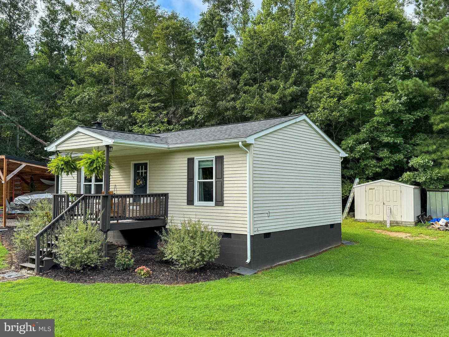 3843 BUCKNER RD, BUMPASS, Virginia 23024, 2 Bedrooms Bedrooms, ,1 BathroomBathrooms,Residential,For sale,3843 BUCKNER RD,VALA2008306 MLS # VALA2008306