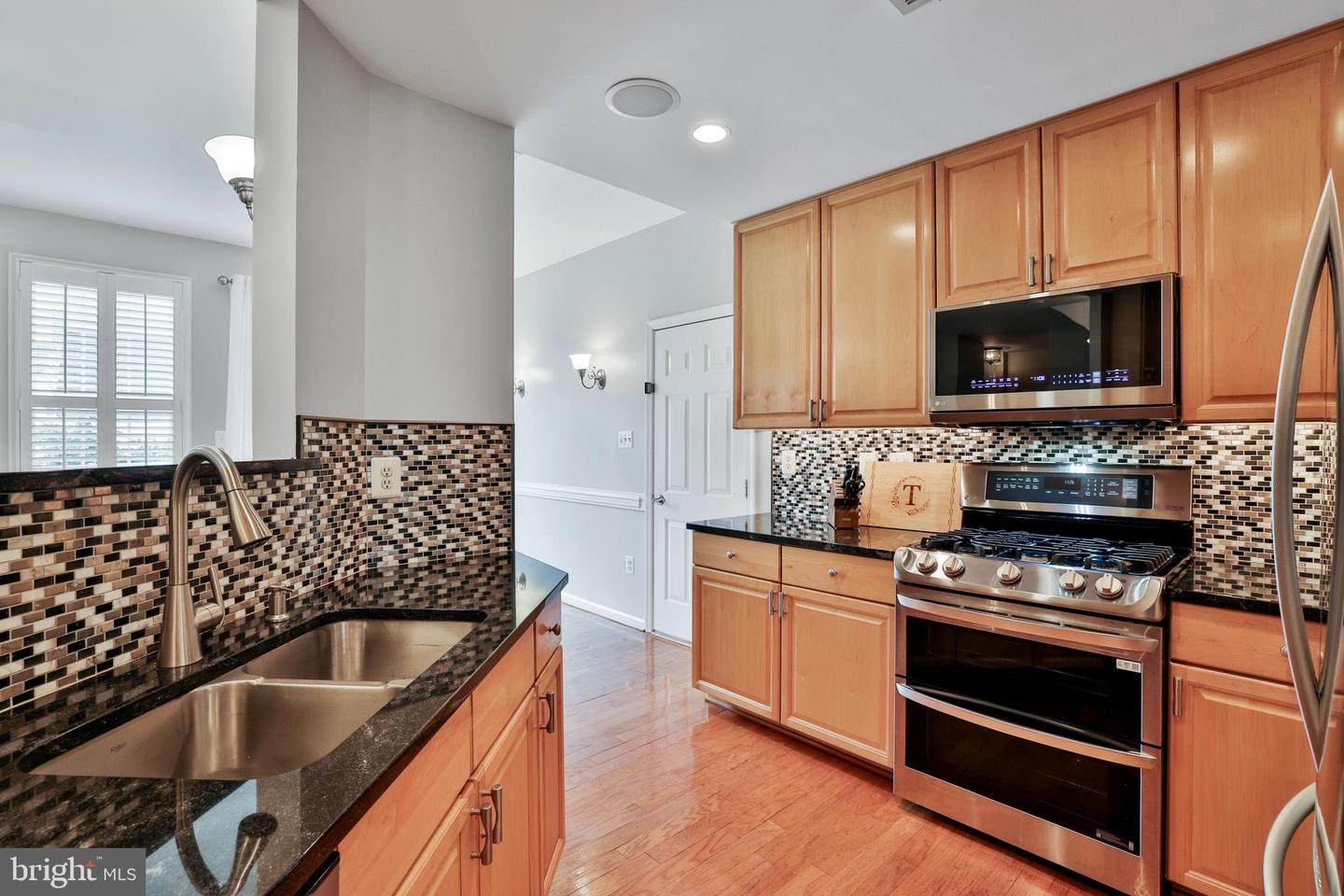 20464 WALSHEID TER, ASHBURN, Virginia 20147, 3 Bedrooms Bedrooms, ,2 BathroomsBathrooms,Residential,For sale,20464 WALSHEID TER,VALO2102870 MLS # VALO2102870
