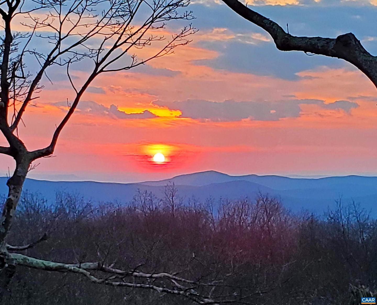58 SUMMIT LN, WINTERGREEN RESORT, Virginia 22967, 5 Bedrooms Bedrooms, ,4 BathroomsBathrooms,Residential,For sale,58 SUMMIT LN,667052 MLS # 667052