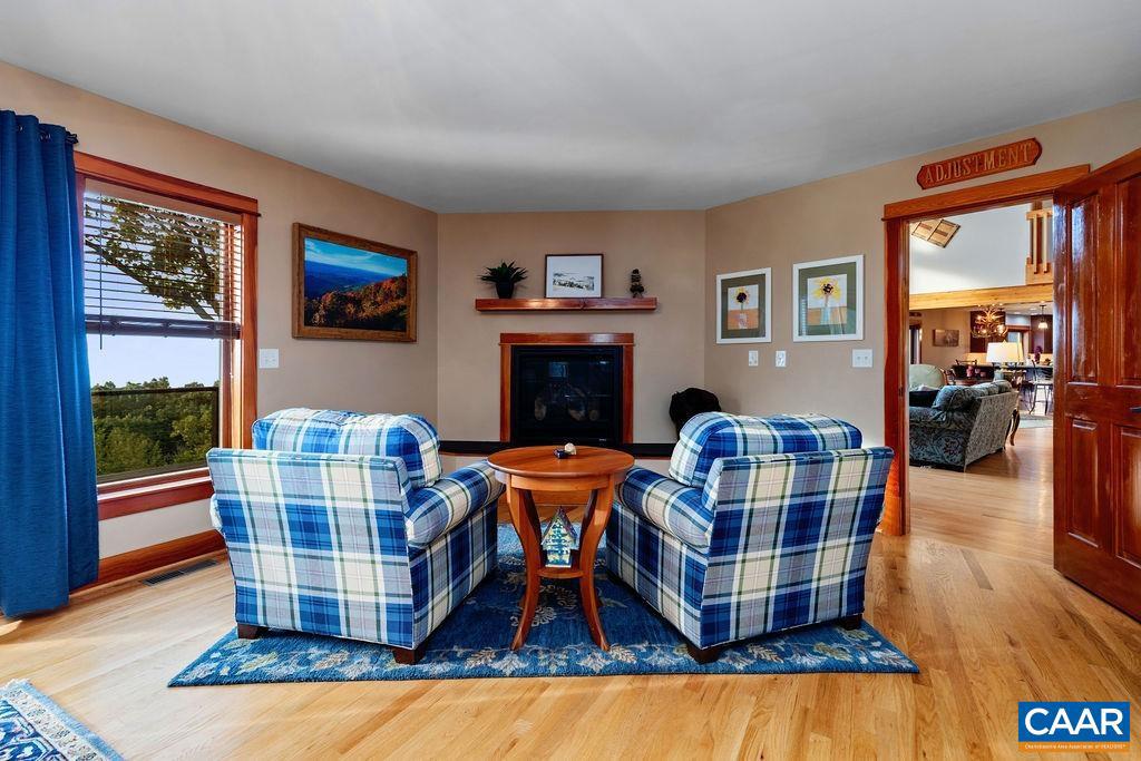 58 SUMMIT LN, WINTERGREEN RESORT, Virginia 22967, 5 Bedrooms Bedrooms, ,4 BathroomsBathrooms,Residential,For sale,58 SUMMIT LN,667052 MLS # 667052