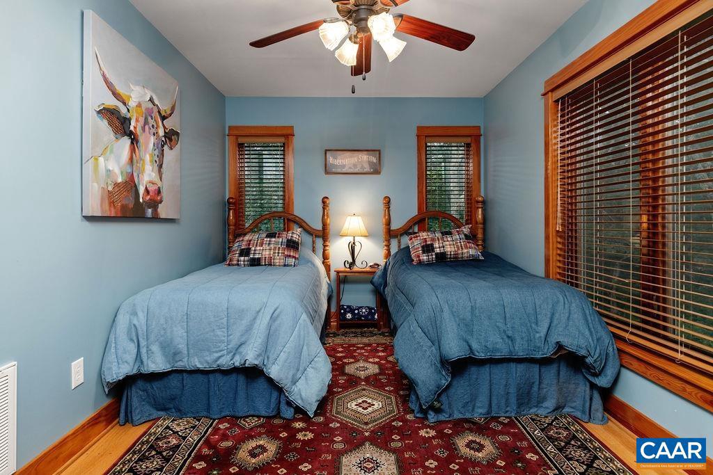 58 SUMMIT LN, WINTERGREEN RESORT, Virginia 22967, 5 Bedrooms Bedrooms, ,4 BathroomsBathrooms,Residential,For sale,58 SUMMIT LN,667052 MLS # 667052