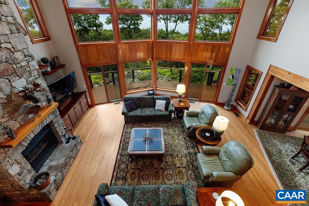 58 SUMMIT LN, WINTERGREEN RESORT, Virginia 22967, 5 Bedrooms Bedrooms, ,4 BathroomsBathrooms,Residential,For sale,58 SUMMIT LN,667052 MLS # 667052