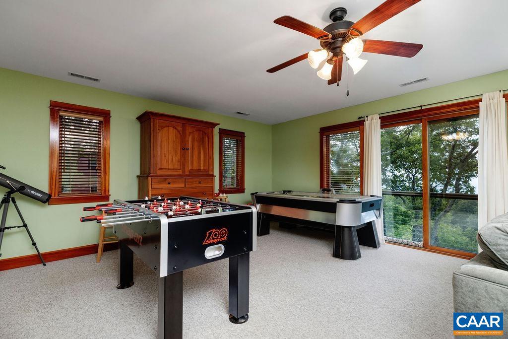 58 SUMMIT LN, WINTERGREEN RESORT, Virginia 22967, 5 Bedrooms Bedrooms, ,4 BathroomsBathrooms,Residential,For sale,58 SUMMIT LN,667052 MLS # 667052