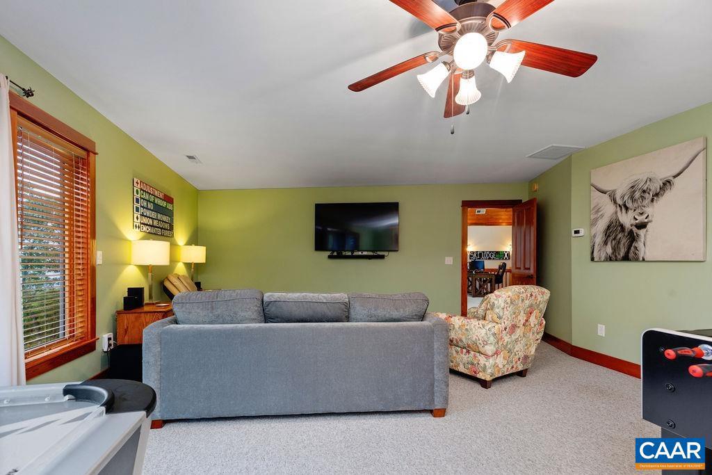 58 SUMMIT LN, WINTERGREEN RESORT, Virginia 22967, 5 Bedrooms Bedrooms, ,4 BathroomsBathrooms,Residential,For sale,58 SUMMIT LN,667052 MLS # 667052