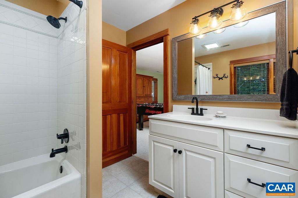 58 SUMMIT LN, WINTERGREEN RESORT, Virginia 22967, 5 Bedrooms Bedrooms, ,4 BathroomsBathrooms,Residential,For sale,58 SUMMIT LN,667052 MLS # 667052