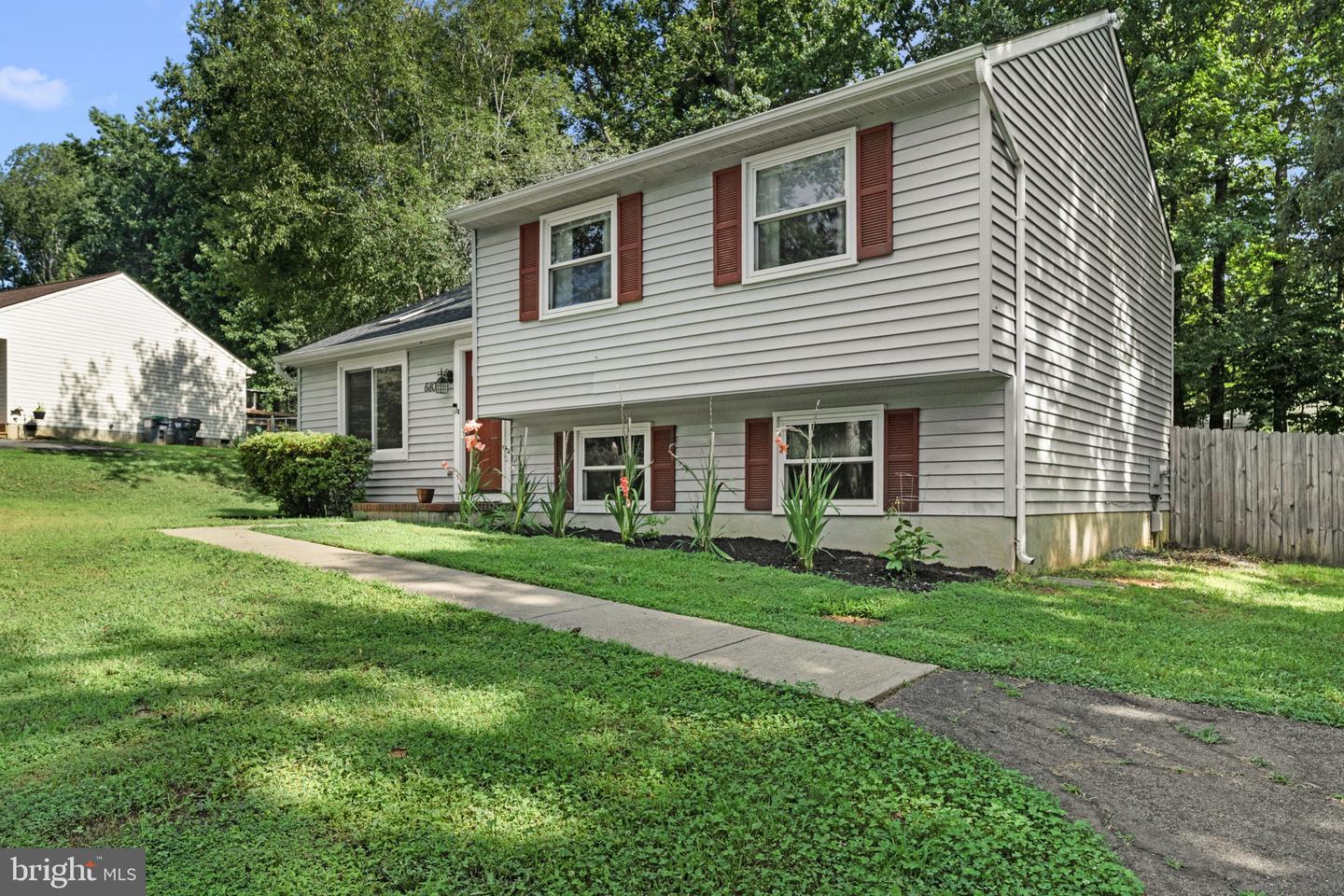 6803 PLANTATION FOREST DR, SPOTSYLVANIA, Virginia 22553, 4 Bedrooms Bedrooms, ,2 BathroomsBathrooms,Residential,For sale,6803 PLANTATION FOREST DR,VASP2034880 MLS # VASP2034880
