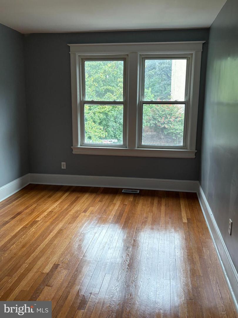 1436 SPRING RD NW, WASHINGTON, District Of Columbia 20010, 4 Bedrooms Bedrooms, ,4 BathroomsBathrooms,Residential,For sale,1436 SPRING RD NW,DCDC2211742 MLS # DCDC2211742