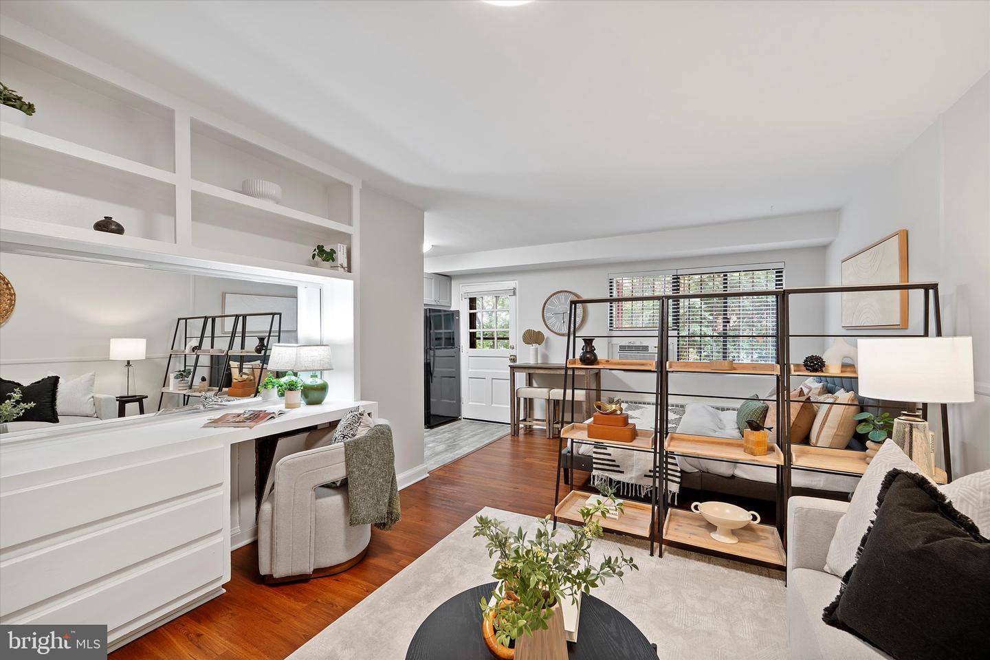 1565 N COLONIAL TER #104-Z, ARLINGTON, Virginia 22209, ,1 BathroomBathrooms,Residential,For sale,1565 N COLONIAL TER #104-Z,VAAR2061274 MLS # VAAR2061274