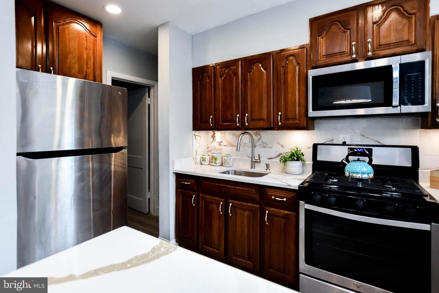 445 XENIA ST SE, WASHINGTON, District Of Columbia 20032, 3 Bedrooms Bedrooms, ,2 BathroomsBathrooms,Residential,For sale,445 XENIA ST SE,DCDC2211734 MLS # DCDC2211734