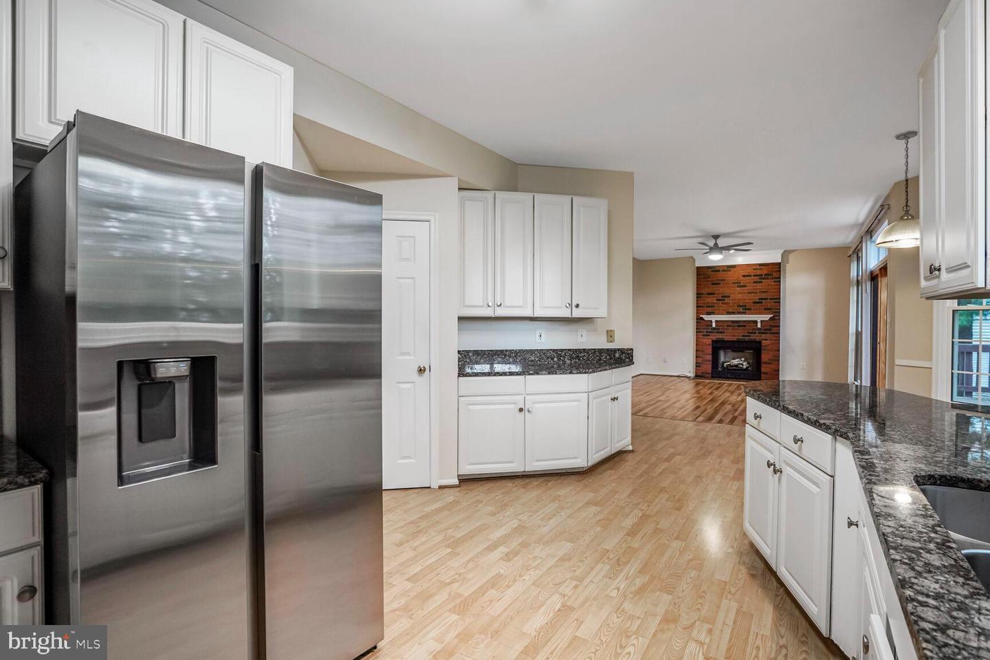 3512 ARMFIELD FARM DR, CHANTILLY, Virginia 20151, 5 Bedrooms Bedrooms, ,3 BathroomsBathrooms,Residential,For sale,3512 ARMFIELD FARM DR,VAFX2257122 MLS # VAFX2257122