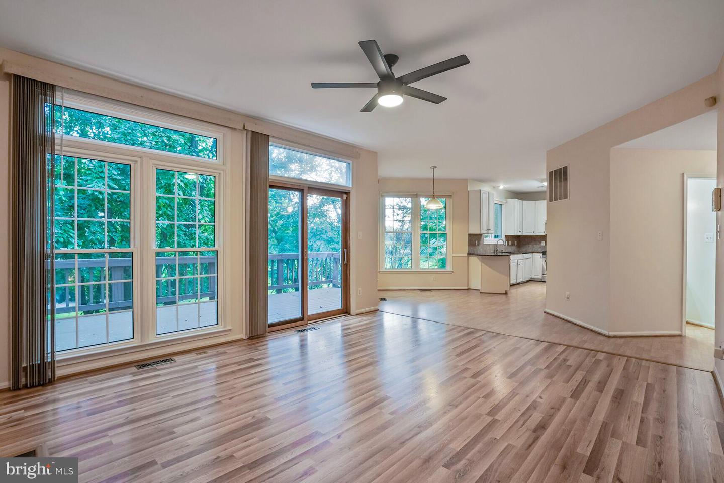 3512 ARMFIELD FARM DR, CHANTILLY, Virginia 20151, 5 Bedrooms Bedrooms, ,3 BathroomsBathrooms,Residential,For sale,3512 ARMFIELD FARM DR,VAFX2257122 MLS # VAFX2257122